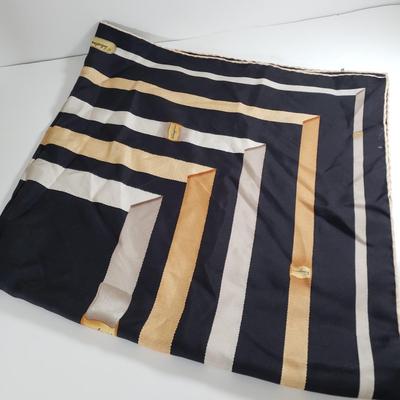 LOT 226MBL: Salvatore Ferragamo Purse with Dust Bag & Silk Scarf