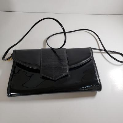 LOT 227MBL: Black Patent Leather Bags by Rodo & Caprice