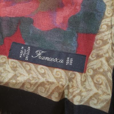 LOT 232MBL: Variety of Ladies Scarves-Different Sizes & Material