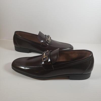 LOT 233M: Salvatore Ferragamo Size 13 Loafers with Box