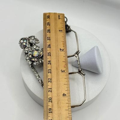 LOT 243J: Vintage Art Deco Lorgnette Folding Glasses Pendant & Hair Accessory