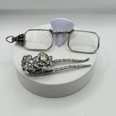 LOT 243J: Vintage Art Deco Lorgnette Folding Glasses Pendant & Hair Accessory