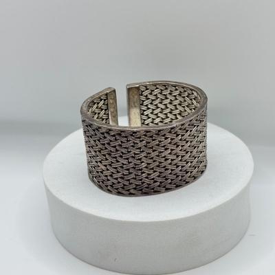 Sale Photo Thumbnail #153