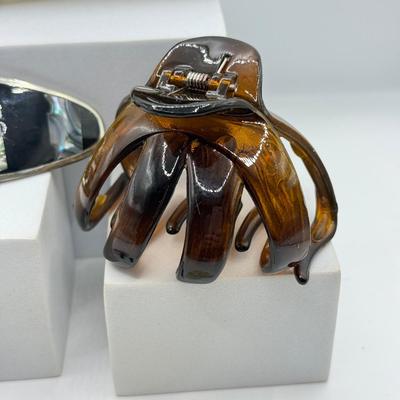 LOT 252J: Chanel Designer Hair Claw Clip, Alpaca Mexico Abalone Barrette & More Hair Accessories