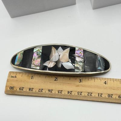 LOT 252J: Chanel Designer Hair Claw Clip, Alpaca Mexico Abalone Barrette & More Hair Accessories