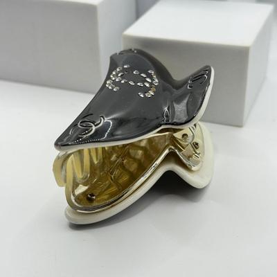 LOT 252J: Chanel Designer Hair Claw Clip, Alpaca Mexico Abalone Barrette & More Hair Accessories