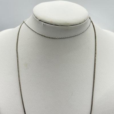 LOT 281J: 925 Sterling Silver Moons & Star Bracelet, Pierced Drop Earrings & Chains (10.24g)