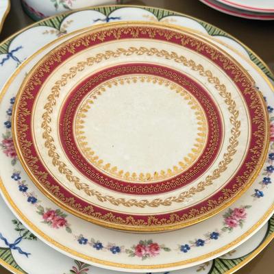 LOT 290F: Collection of Fine China Plates & Teacups: Wedgwood, Limoges, Mason’s & More