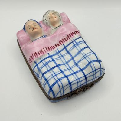 LOT 294F: Limoges France Rochard Porcelain Sleeping Couple Trinket Box