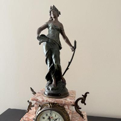 LOT 300L: Antique 19th Century French Marble and Brass Mantel Clock