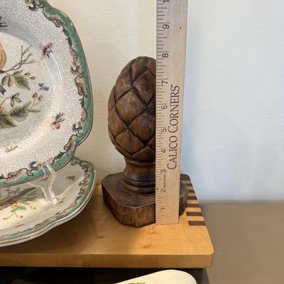 LOT 327F: Artist Signed Grapes & Cheese Plate, Ceramic Artichoke, Bird Stoneware Plates & More