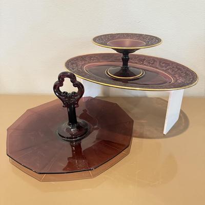 LOT 334L: 1930s Cambridge Glass Amethyst Decagon Sandwich Tray & Etched Compote w Tray