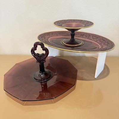 LOT 334L: 1930s Cambridge Glass Amethyst Decagon Sandwich Tray & Etched Compote w Tray