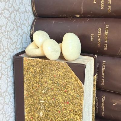 LOT 339F: Vintage Anthology, Runner Like Mushroom Decor & More