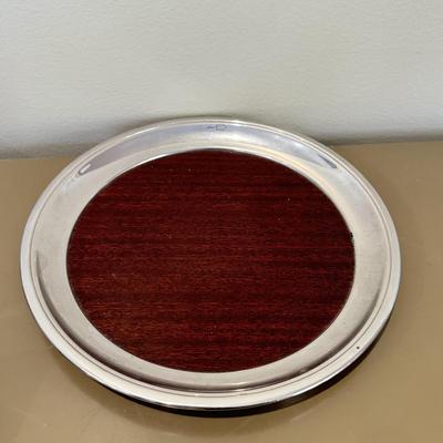 LOT 425L: Vintage Crescent Decanter Set