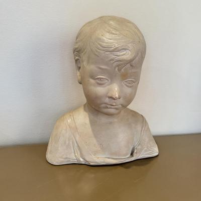 LOT 427L: Washington DC National Gallery of Art Bust