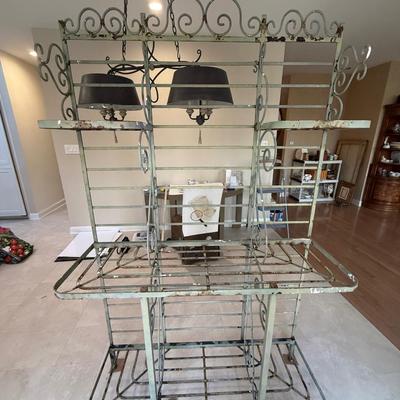 LOT 466K: Green Metal Outdoor Plant Stand / Garden Bench