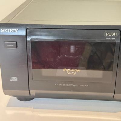 LOT 469F: Sony CD Player CDP-CX-50