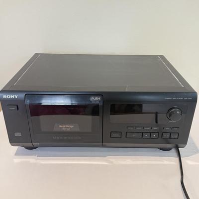 LOT 469F: Sony CD Player CDP-CX-50