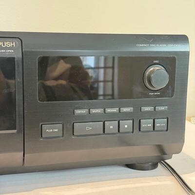 LOT 469F: Sony CD Player CDP-CX-50