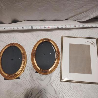 picture frames