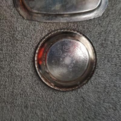 3 silver plated trays