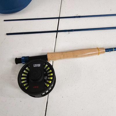 Redington CrossWater 9' Fly Rod w/4-5-6 Reel & Case (G-JS)