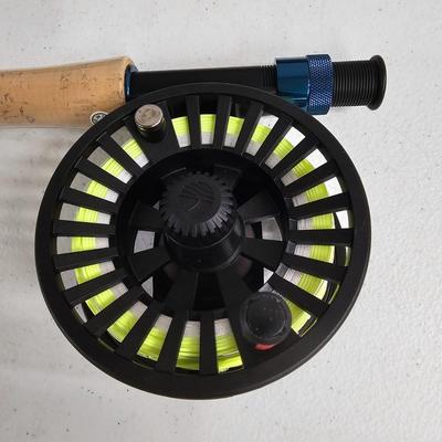 Redington CrossWater 9' Fly Rod w/4-5-6 Reel & Case (G-JS)