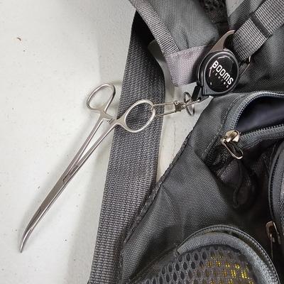 Bassdash Fishing Vest & Cortland Landing Net (G-JS)