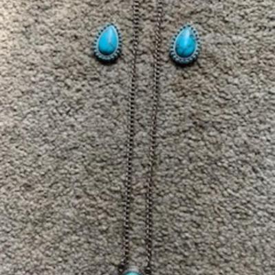 Turquoise Necklace & Earrings