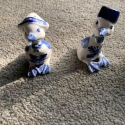 Vintage Dutch-themed ceramic