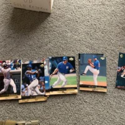 2000 Upper Deck Gold Reserve Baseball Cards