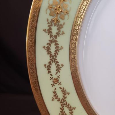 Cauldon England 12 Plate China Plates (LR-KD)