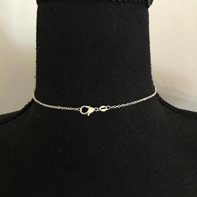 Vintage, silver toned turtle pendant necklace