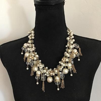 Gorgeous, vintage, gold tone, faux, pearl, crystal beard, statement, necklace