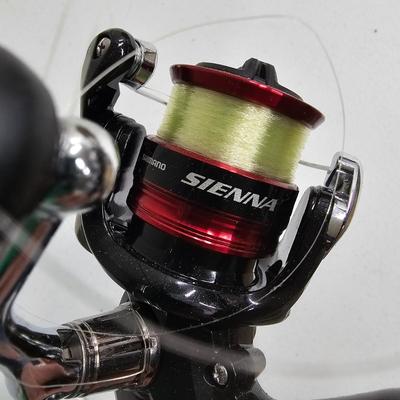 Pair of Ugly Stik GX2 6' Fishing Rods & Reels (G-JS)