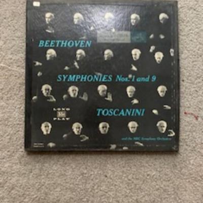 “Beethoven Symphonies Nos. 1 & 9 – Toscanini & NBC Symphony (Vintage LP)”