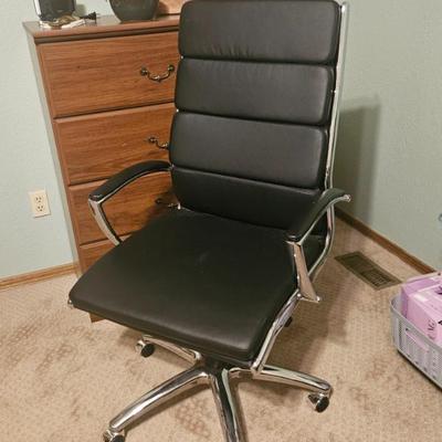 Sale Photo Thumbnail #34