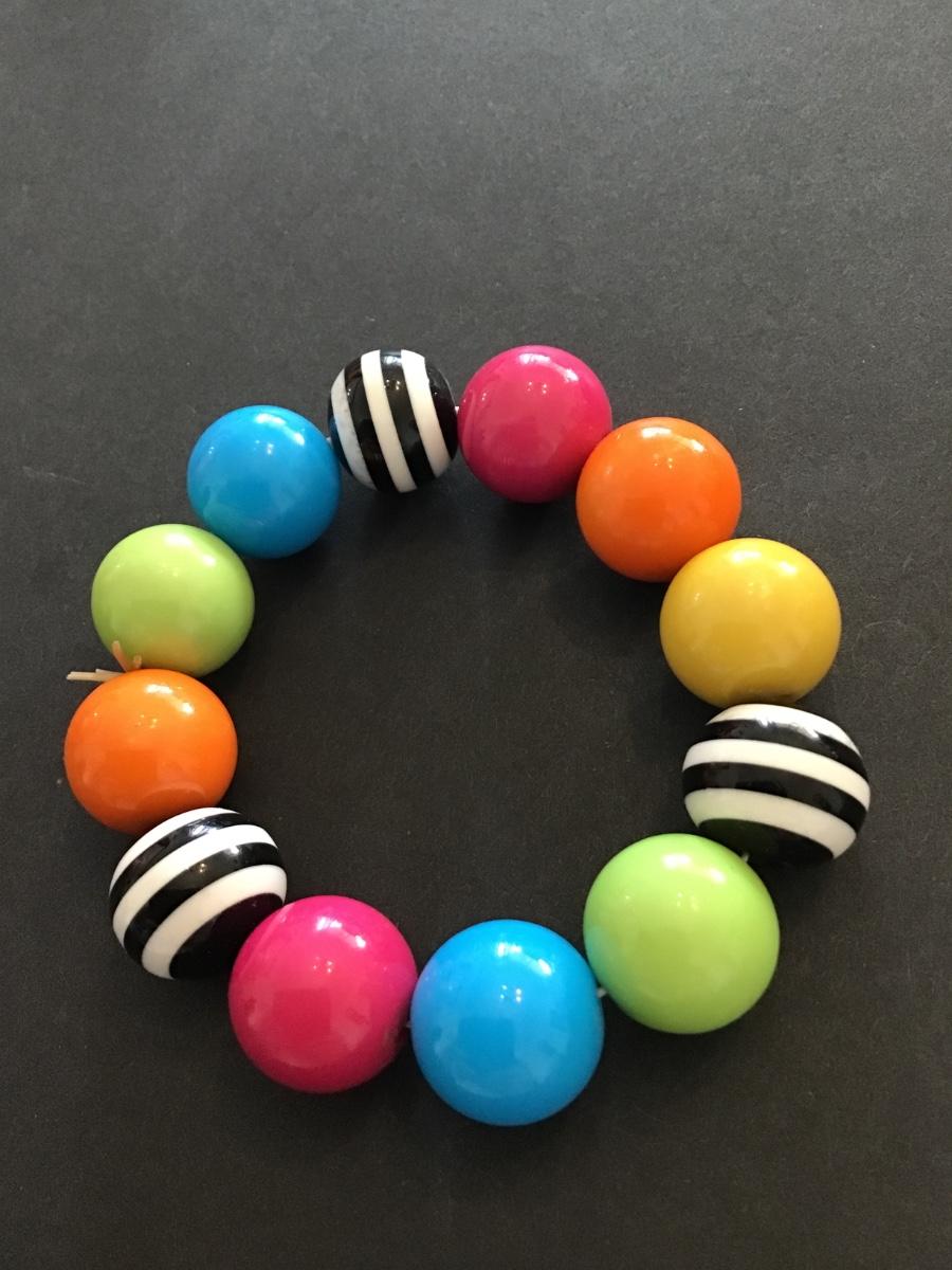 Cute beaded stretch bracelet