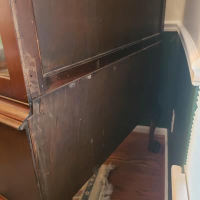 Ornate Claw Foot China Cabinet (DR-KD)