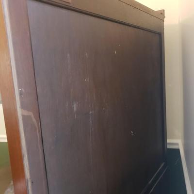 Ornate Claw Foot China Cabinet (DR-KD)