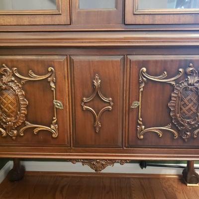Ornate Claw Foot China Cabinet (DR-KD)