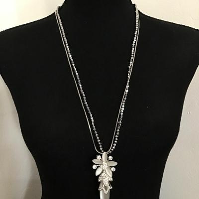 Beautiful crystal flower statement necklace