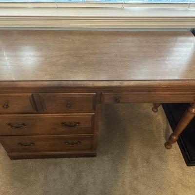 Hard Rock Maple Student Desk