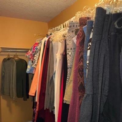 Sale Photo Thumbnail #22: Smart Wook Skirts and Seperates