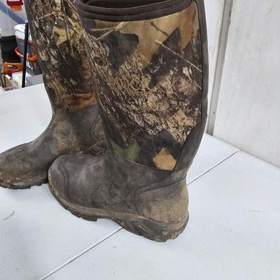 Original Muck Boot Company Size 11-12 Boots & More (BLR-JS)