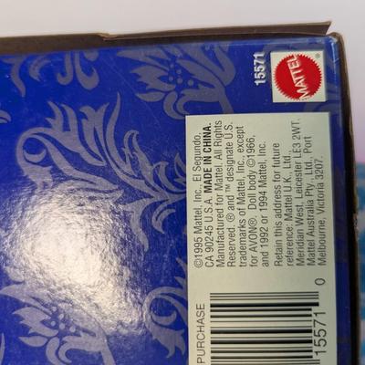 Winter Renaissance Winter Velvet & Golden Winter Barbies