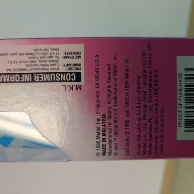 Winter Renaissance Winter Velvet & Golden Winter Barbies