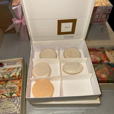 Sale Photo Thumbnail #171