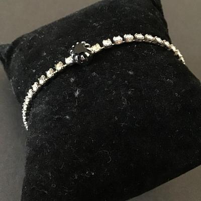Cute vintage Silver-tone rhinestone bracelet